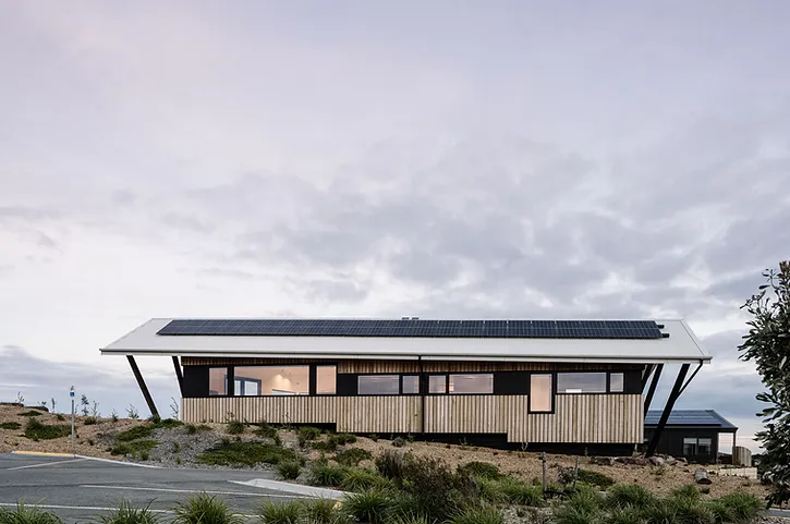 Strait House EME Design, Martin Builders