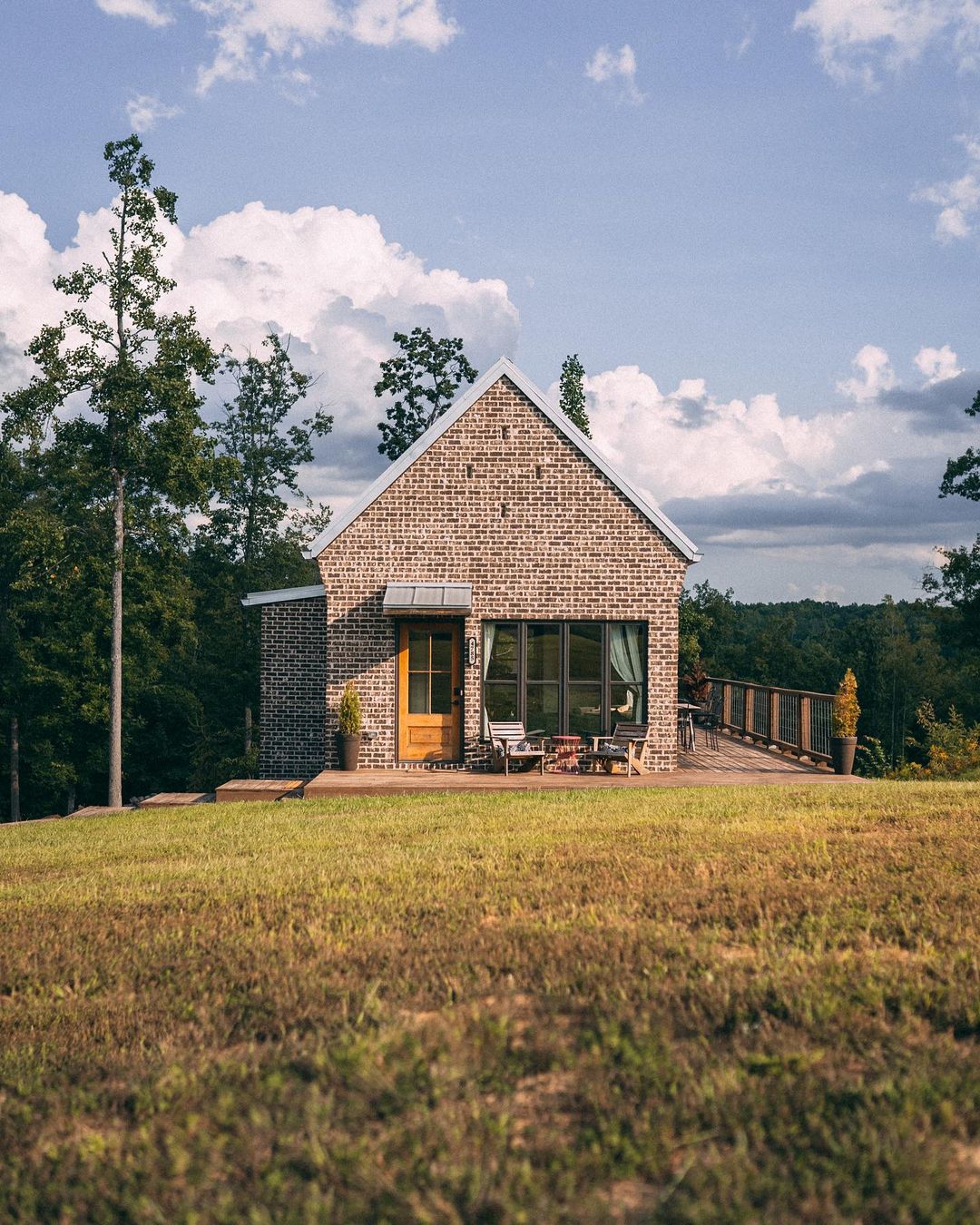 Modern Mountain Cottage