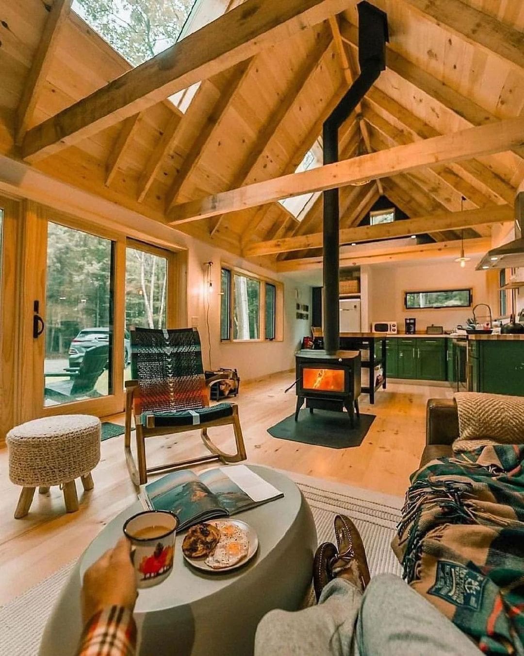 Cozy Rock Cabin