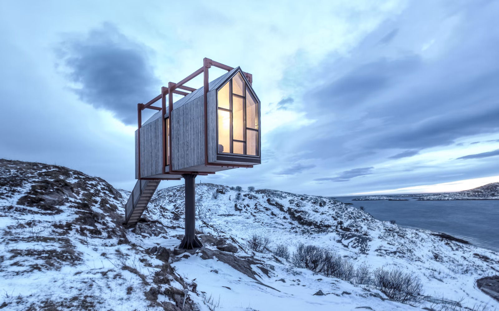 The Arctic Hideaway