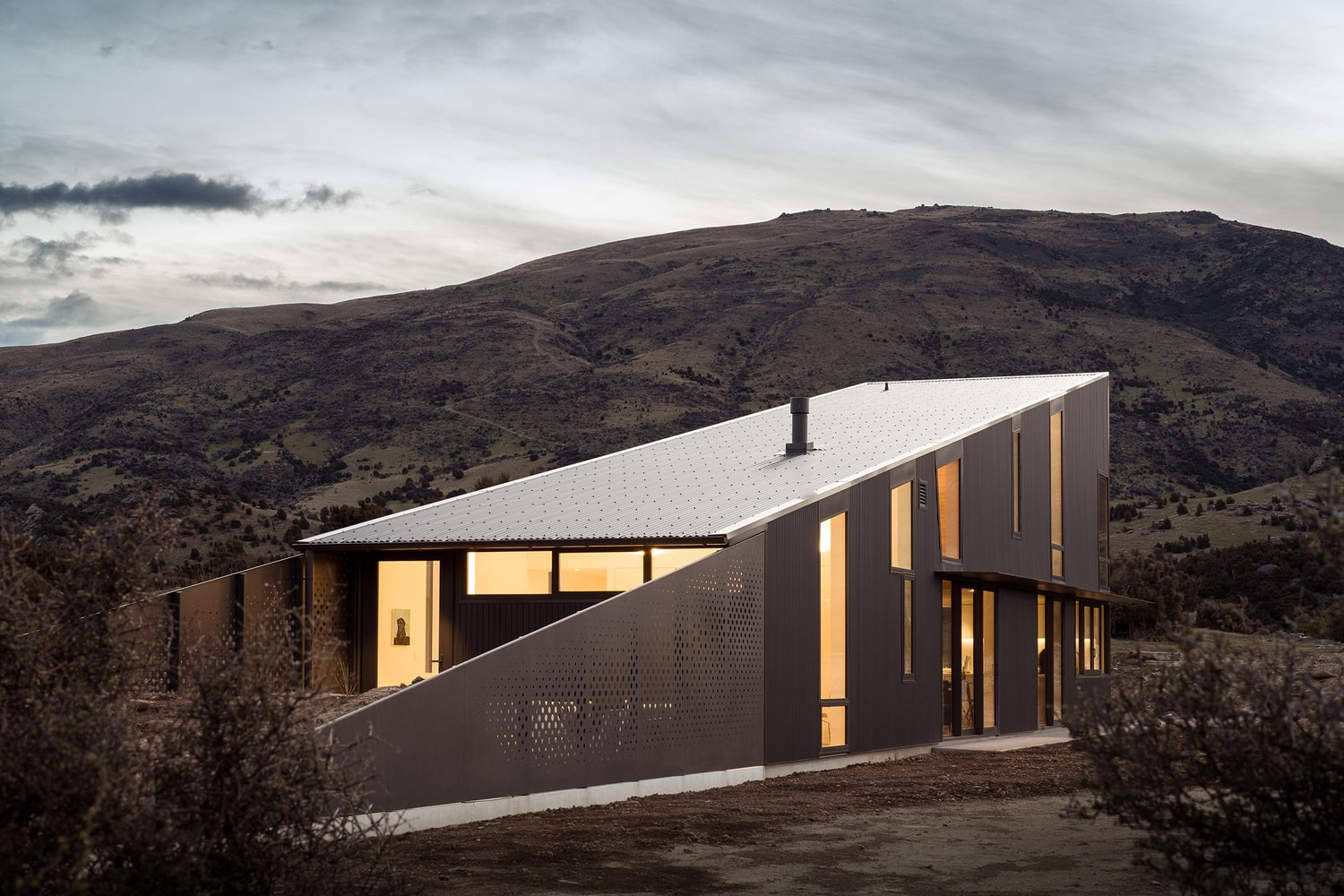 Wanaka Wedge House