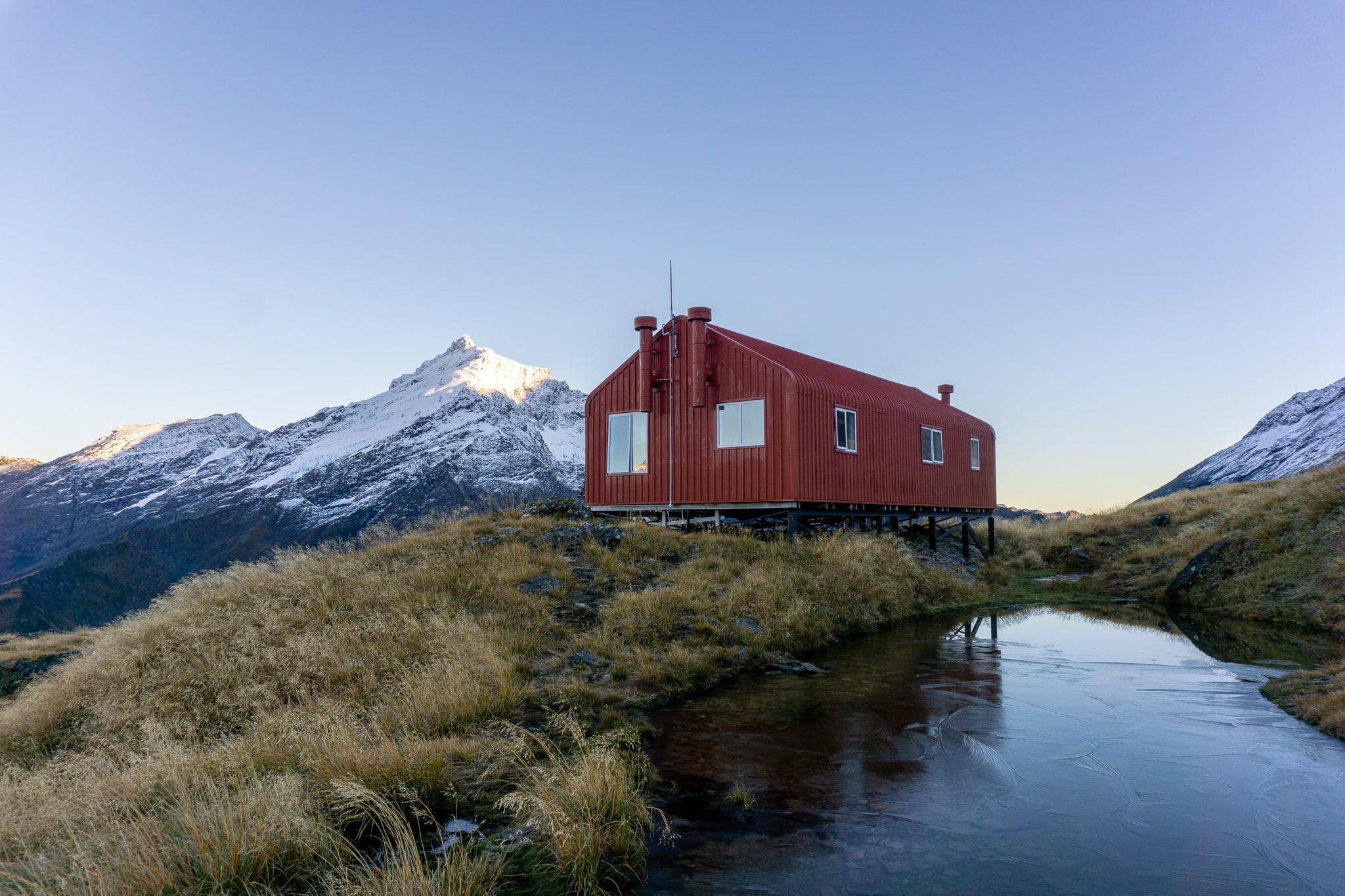 The French Ridge Hut