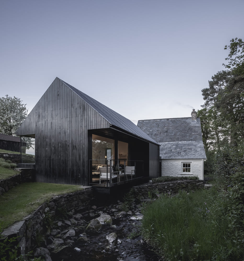 Rozbudowa i renowacja domu w Walii by Jones Architects in Walia