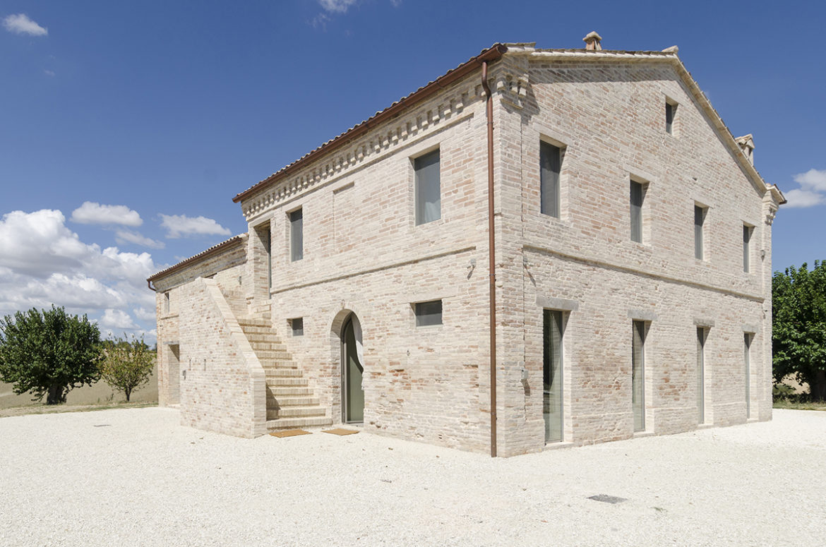 Studio Pignattai Rabagli, Casa Centofinestre, Filottrano