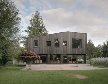 Holzhaus in Brandenburg, Martin Schmitt Architektur, Brandenburg, Niemcy