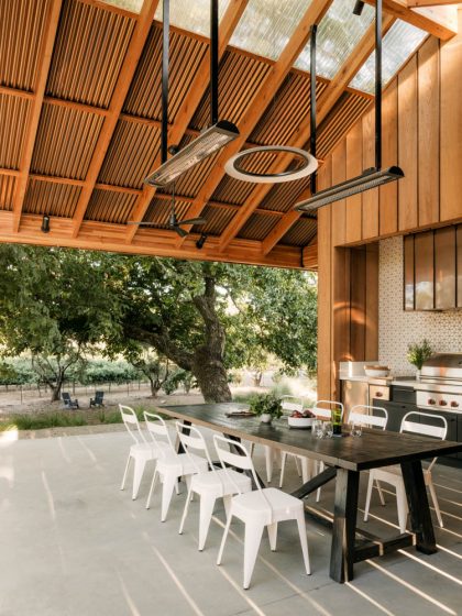 Californian Wine Country BARN Malcolm Davis Architecture, Lucas & Lucas Landscape